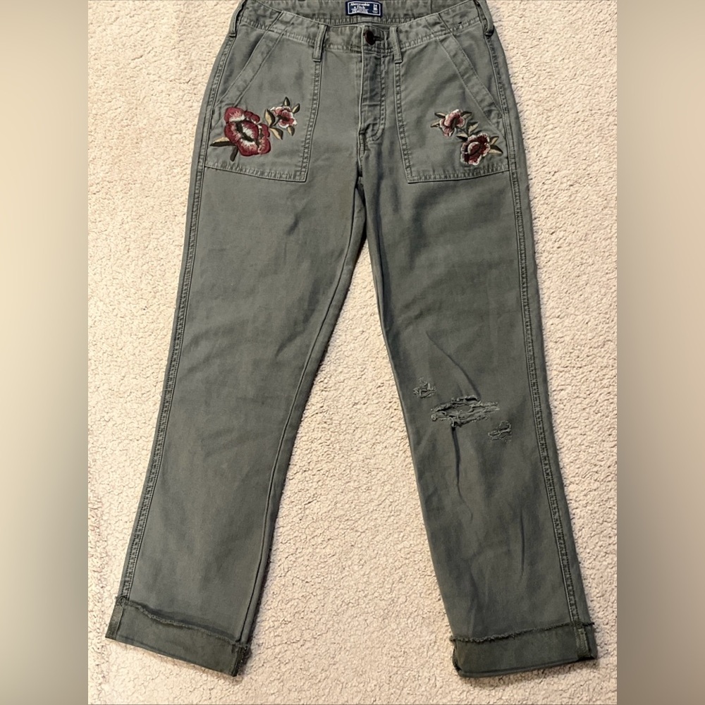 Abercrombie & Fitch Ames Low-Rise Slim Boyfriend Pants In Olive Green Sz 24/00R